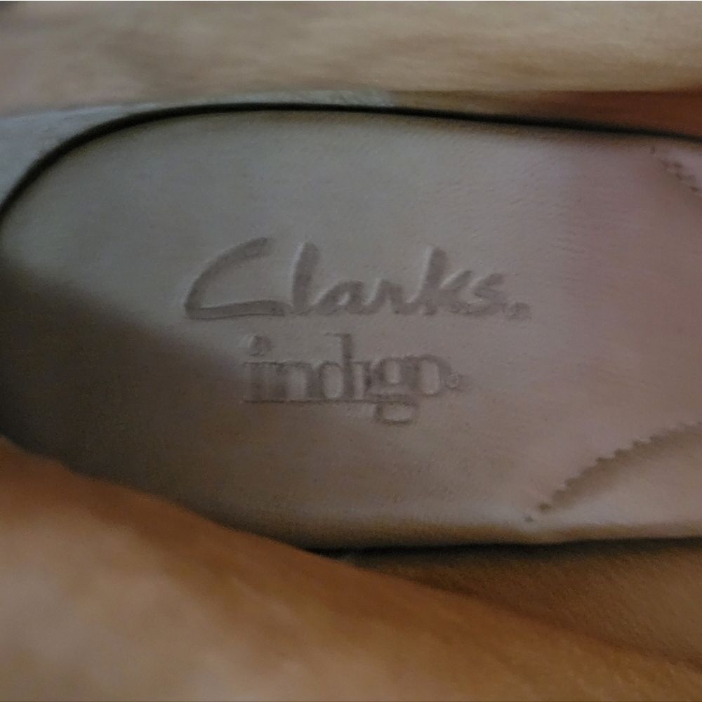 Clarks Indigo Black Wessex Cross Heel Shoes - Picture 3 of 15